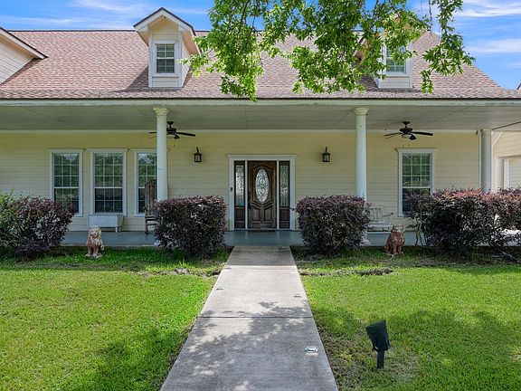 2nd image of 144 Wood Farm Rd