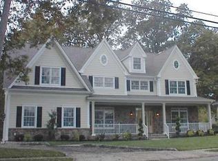 1272 Summit Ave, Westfield, NJ 07090