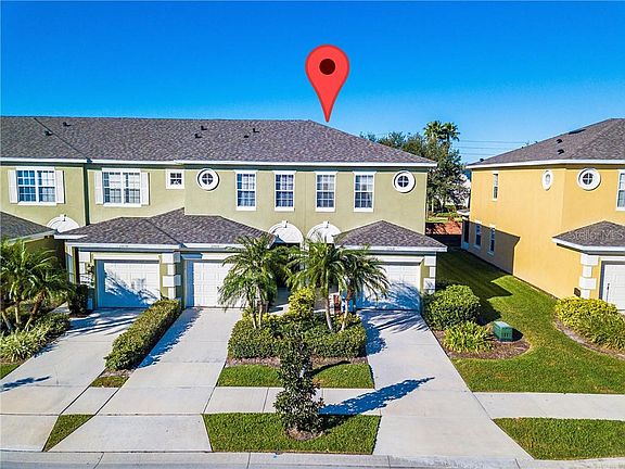 3rd image of 13531 Daniels Landing Cir