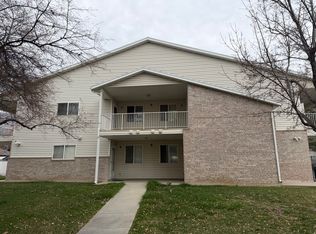 2421 N 400 E APT D4, North Ogden, UT 84414