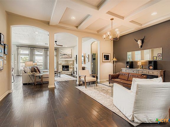 5th image of 5832 Othello Pl