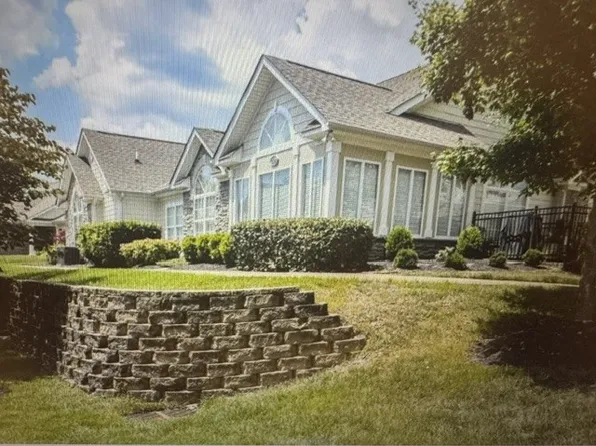825 Browns Ln #1602, Gallatin, TN 37066