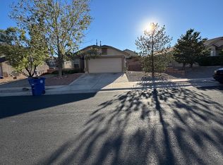 10004 Sun Chaser Trl SW, Albuquerque, NM 87121