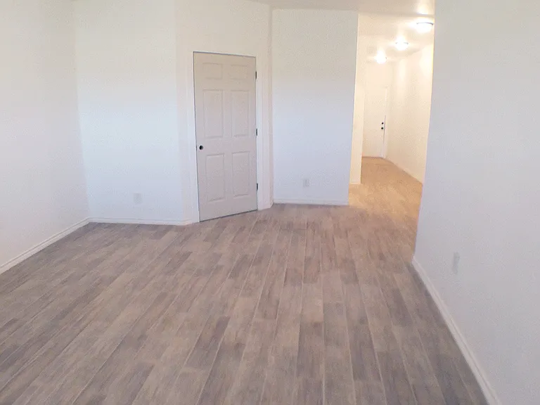 2112 Family Ln #A — Photo 32