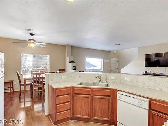 5th image of 2050 Los Feliz St Unit 115