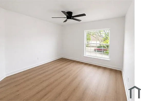 3604 Clearbrook Dr — Photo 12