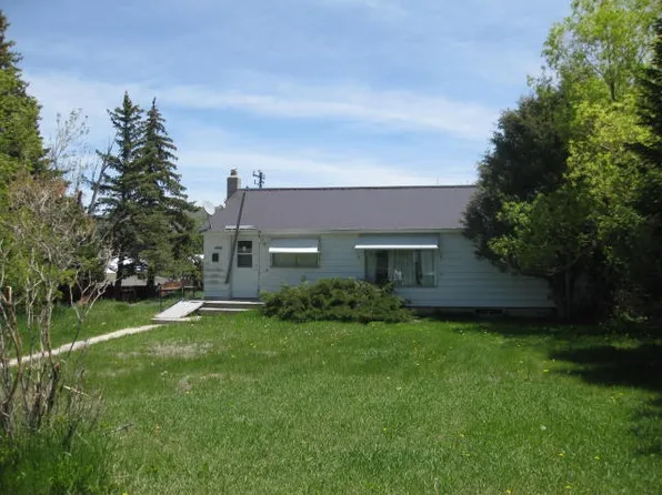 1326 1st West Ave, Kemmerer, WY 83101