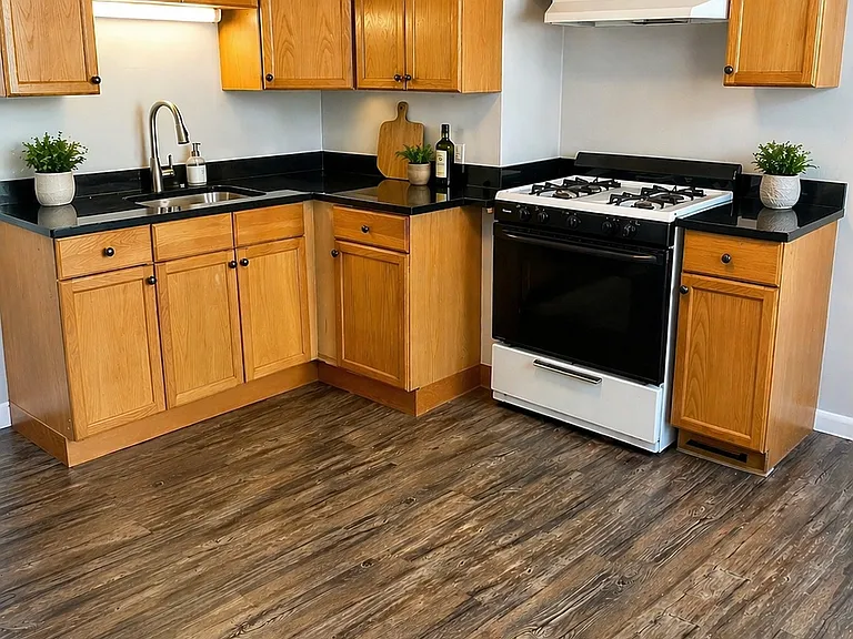 27 Florence St #2 — Photo 2