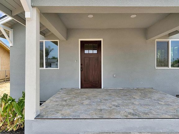 4th image of 521 Humboldt Ave