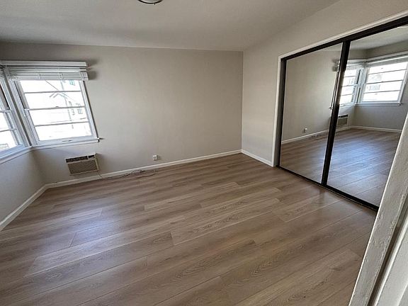 4th image of 12101 Hoffman St APT 8
