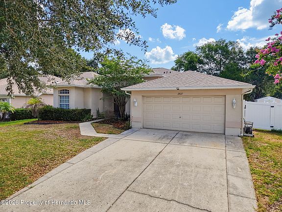 4th image of 2021 Rutherford Dr