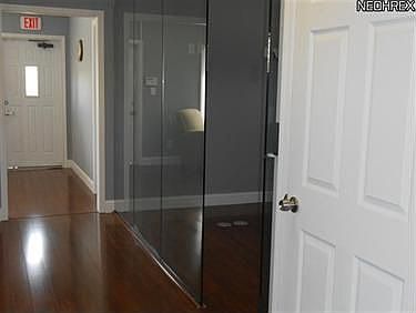 3rd image of 1505 Kansas Ave