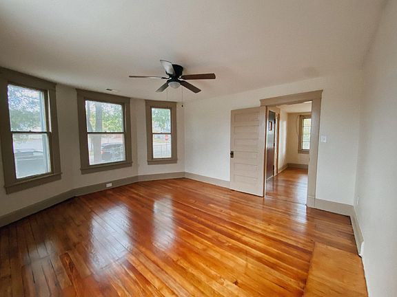 5th image of 1532 Jefferson Ave