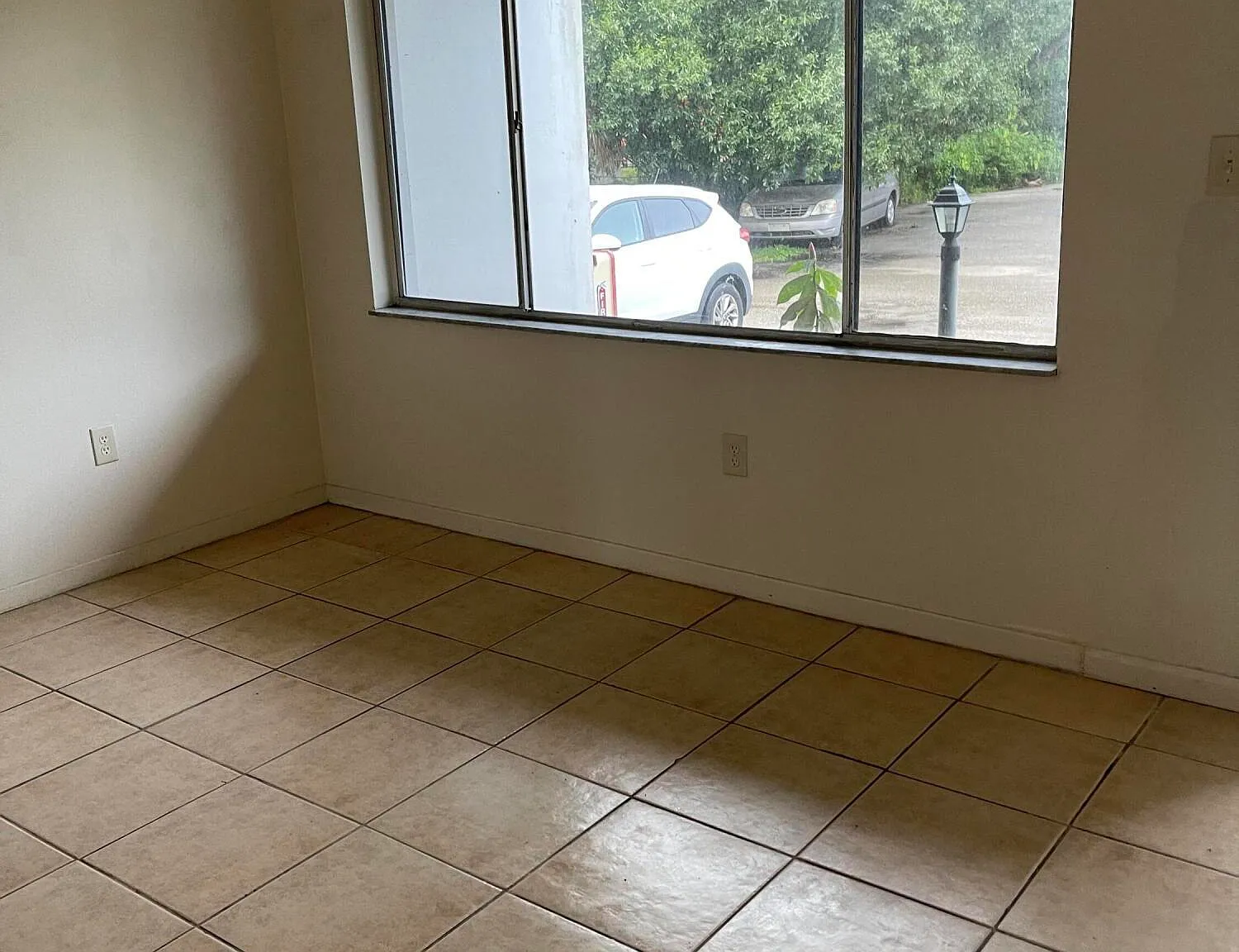 2 bed, 2.0 bath, 850 sqft, $1,250 — Photo 3
