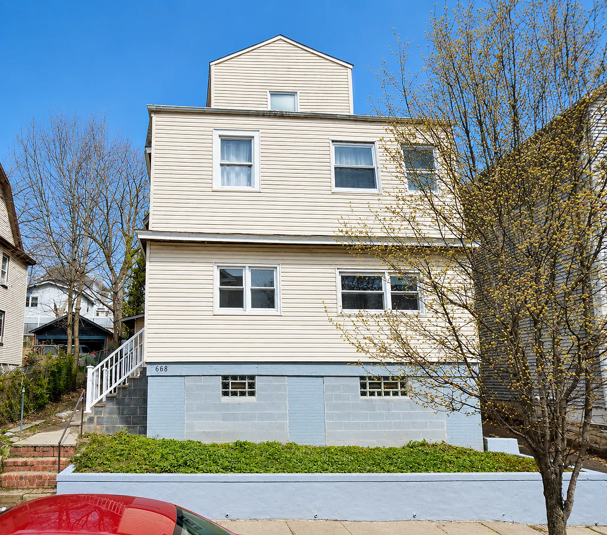 Building Photo - 668 Irvine Turner Blvd #2