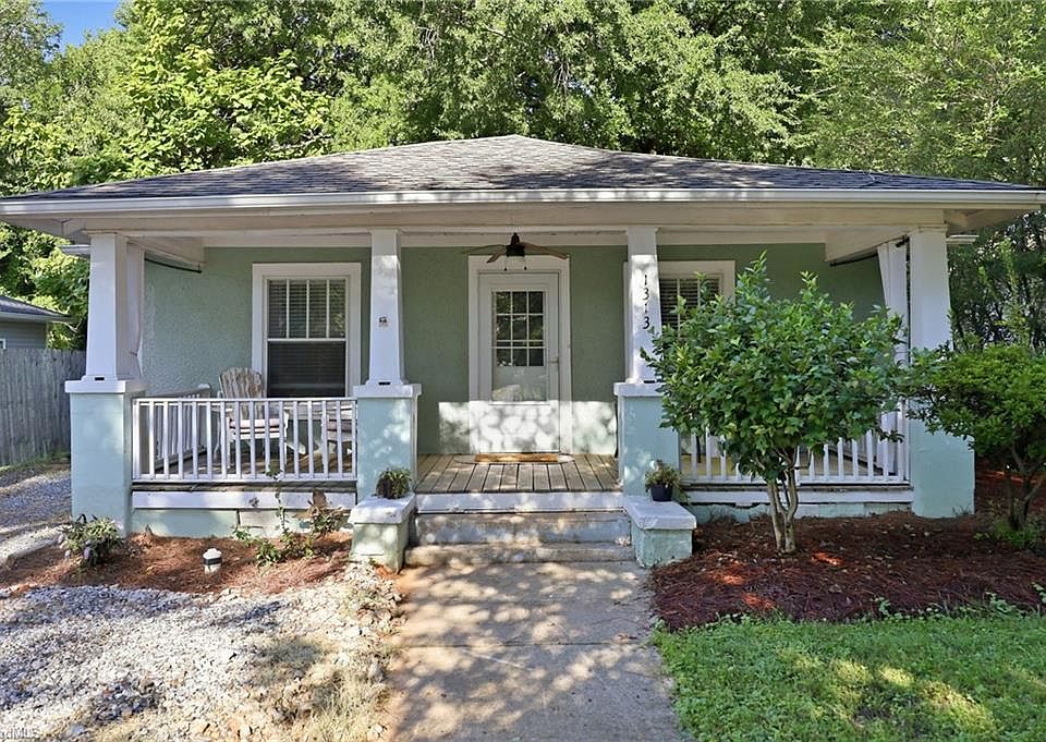 1st image of 1313 Prescott Pl