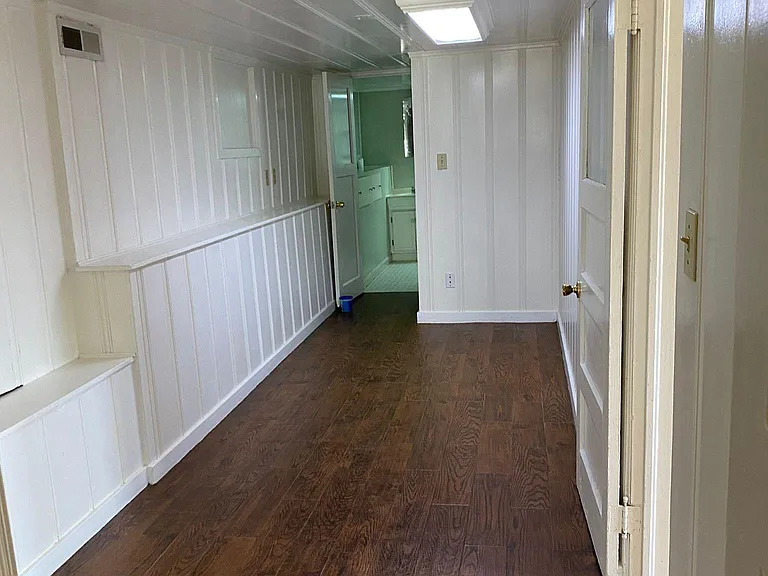 5824 Tehama Ave — Photo 4
