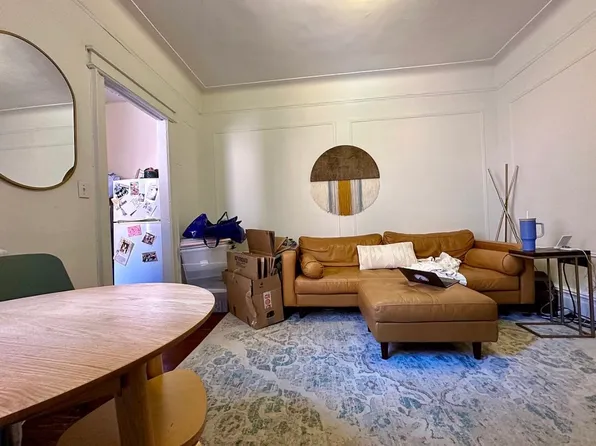 259 Bergen Street image 1 of 6