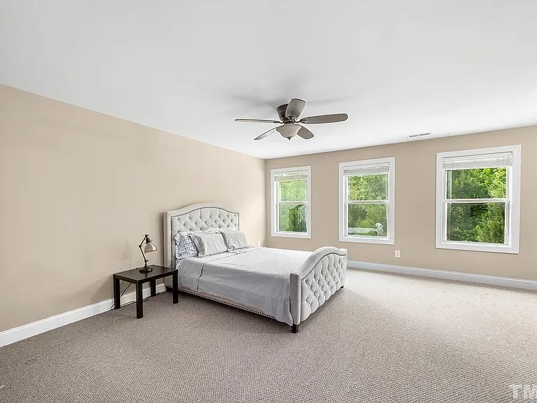 214 Alamosa Pl — Photo 16