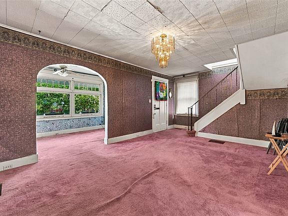 5th image of 7206 Meade St