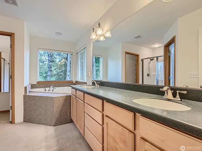 16025 NE Woodinville Duvall Rd — Photo 15