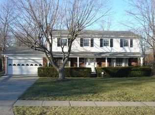 631 Evangeline Rd, Cincinnati, OH 45240