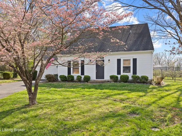 3103 Carriage Hill Dr, Creekside, KY 40241