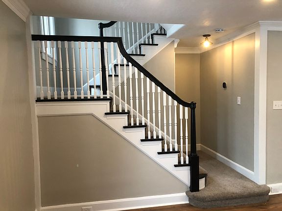 5th image of 1650 Glenmount Ave