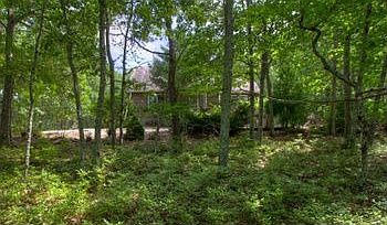 2nd image of 92 Highview Dr