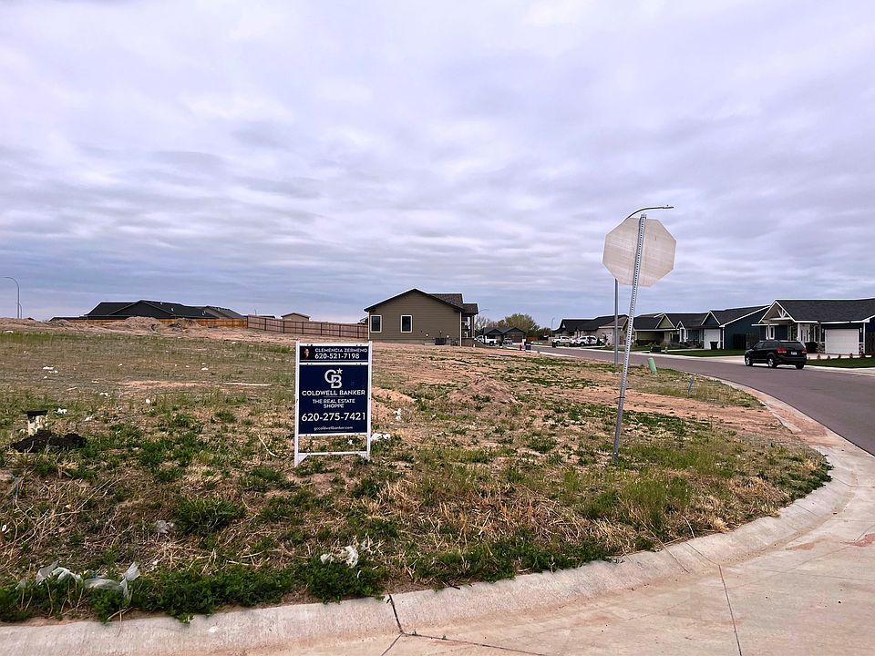 2nd image of 2168 Glenwood Dr