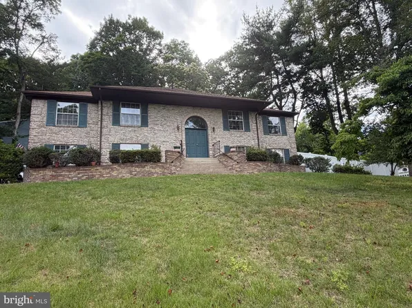 1032 John Paul Jones Dr, Stafford, VA 22554