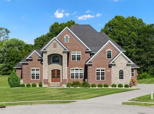 142 Waterside Dr, Elizabethtown, KY 42701