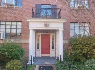 1219 N Main St, High Point, NC 27262