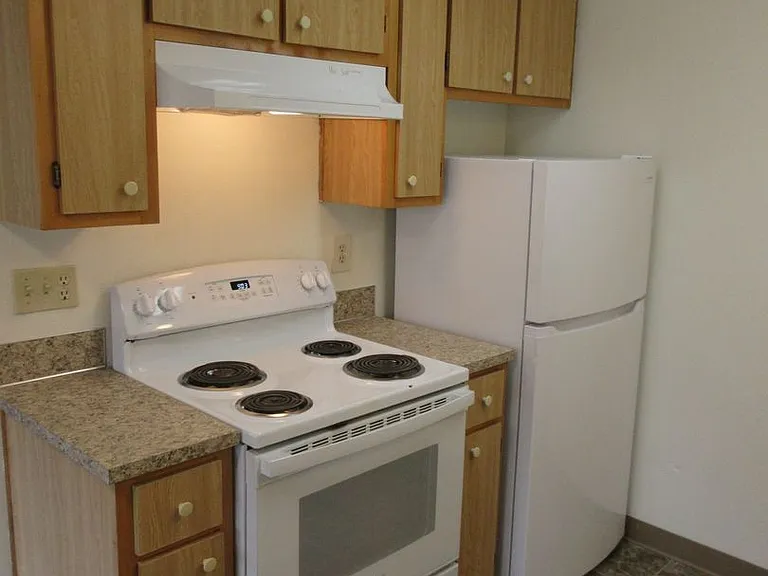 Quiet Two Bedroom Apartment in Keizer — Photo 11