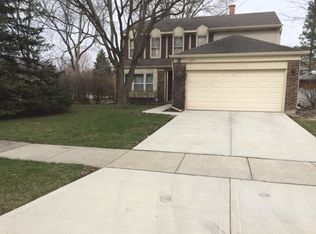 1124 Devonshire Rd, Buffalo Grove, IL 60089