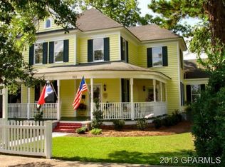 312 W Church St, Williamston, NC 27892