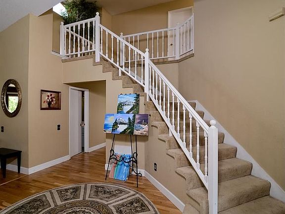 4th image of 9014 Plum Blossom Ct