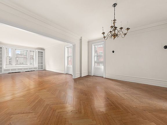 2nd image of 325 W End Ave APT 3C