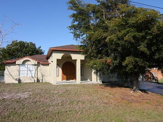 1st image of 2538 SW 27th Ave