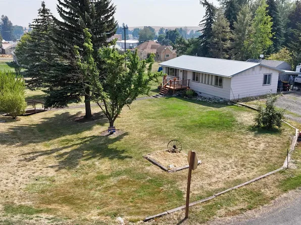 810 4th Ave, Nezperce, ID 83543