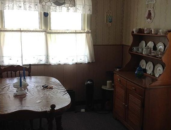 4th image of 22000 Ball Ave