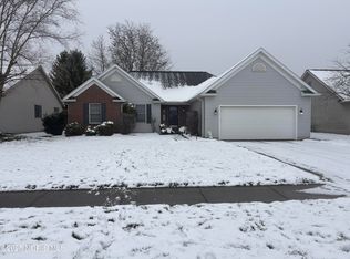 425 Nevada Ln, Findlay, OH 45840