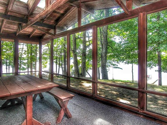 3rd image of 2533 Miner Lake Dr