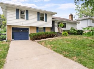 4200 S McCoy St, Independence, MO 64055