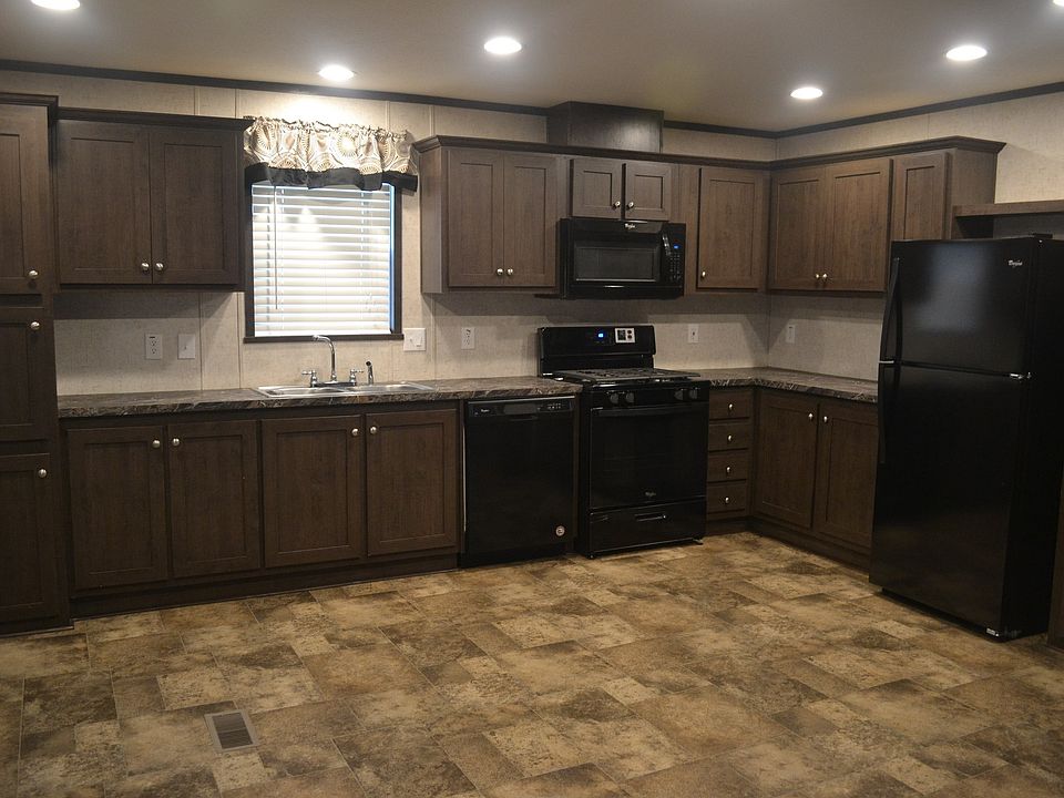 1st image of 849 Manor Ln #132