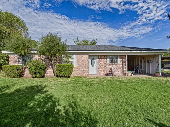 4508 Village Ct, Granbury, TX 76049