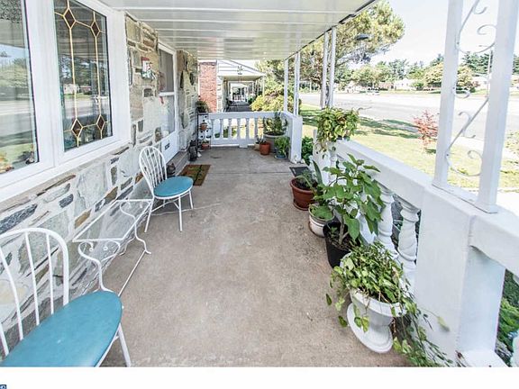 2nd image of 8831 E Roosevelt Blvd