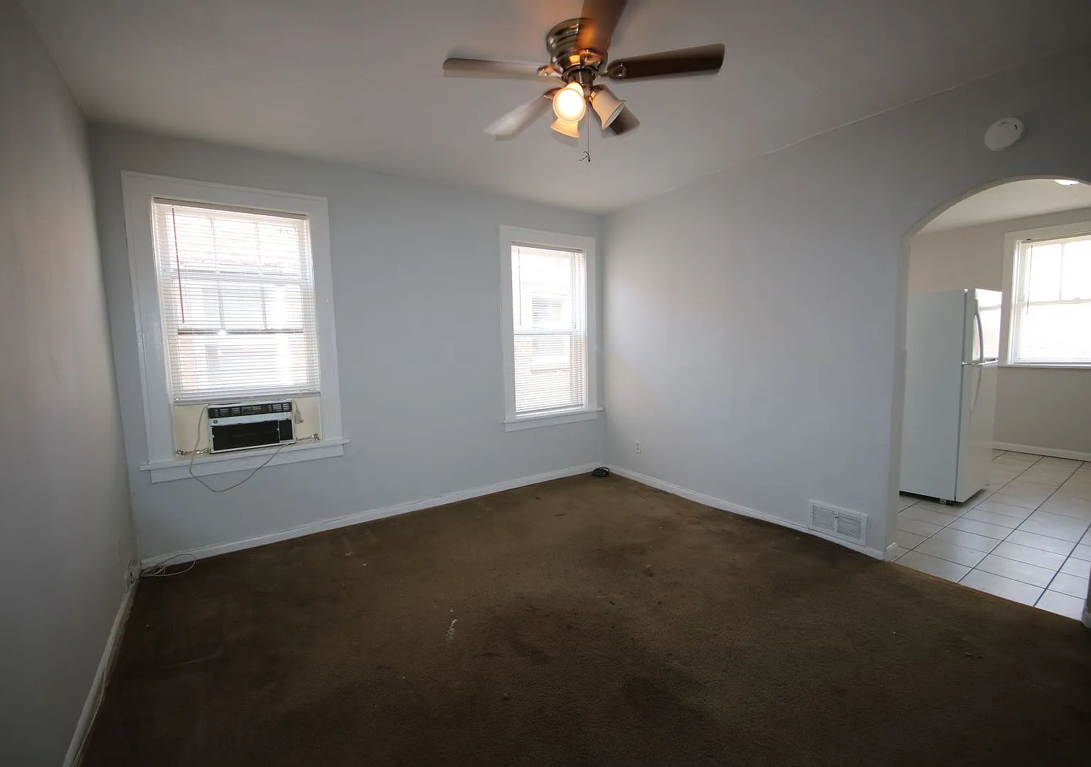 4925-4927 Eichelberger St. — Photo 3