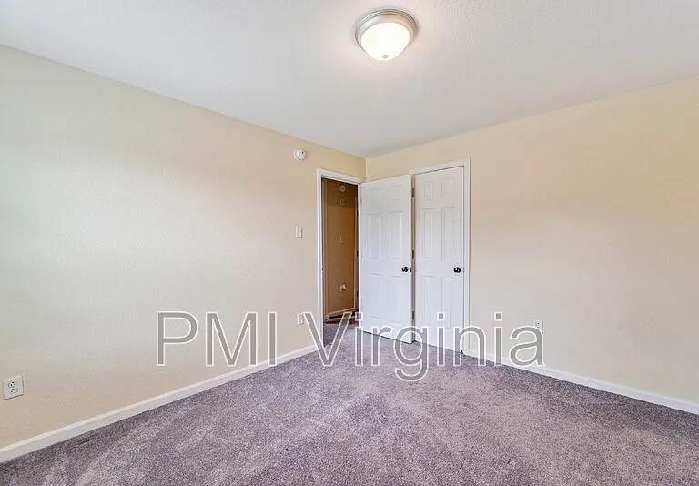 68 Carver Cir — Photo 13