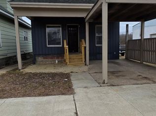 209 W Main St, Adams, MN 55909